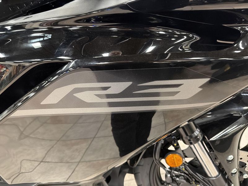 New 2026 Yamaha YZF-R3 ABS Image 31