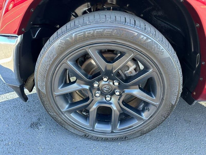 2021 Ram 1500 Laramie photo 28
