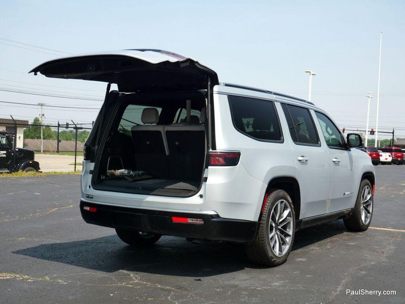 2025 Jeep Wagoneer Series Iii 4x4Image 20
