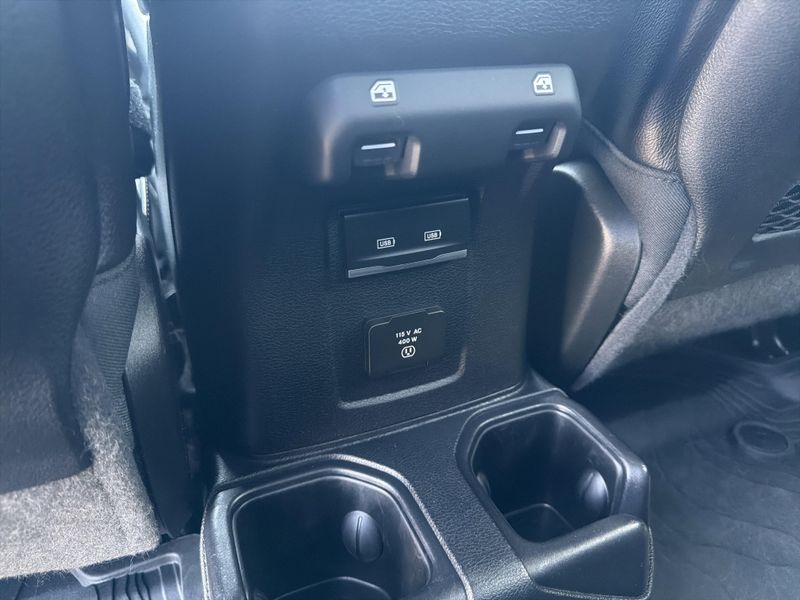 Used 2021 Jeep Gladiator MojaveImage 32