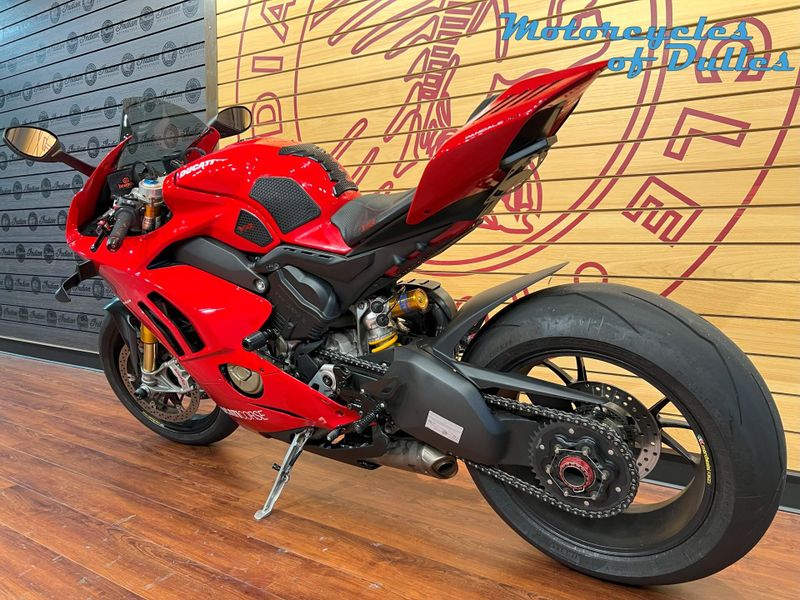 2020 Ducati Panigale V4S Corse Image 7