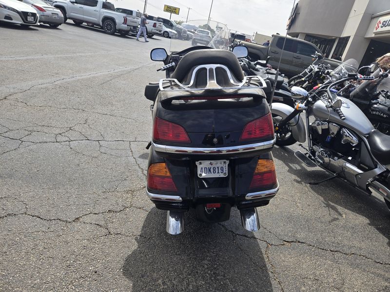 USED 2003 HONDA GOLDWING Image 10