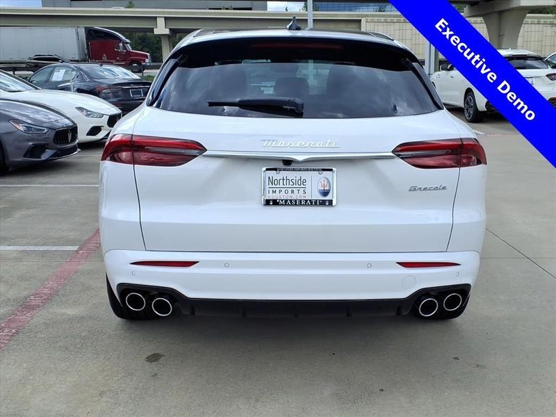 New 2025 Maserati Grecale Image 8