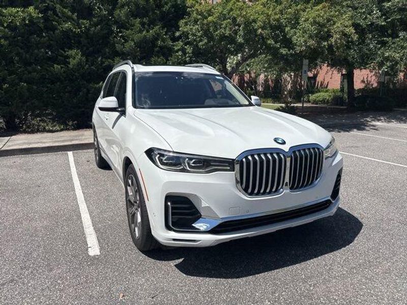 2022 BMW X7 xDrive40i
