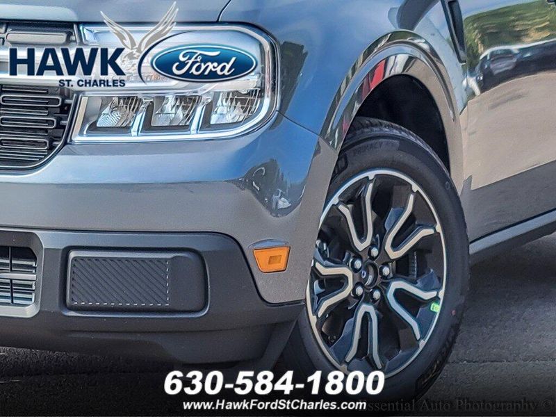 2024 Ford Maverick Lariat photo 2