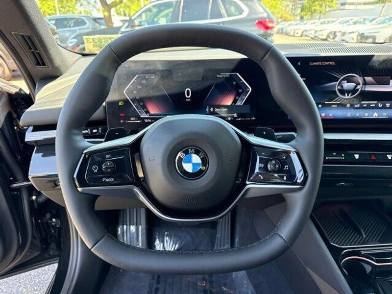 Used 2026 BMW 5 Series 530iImage 22