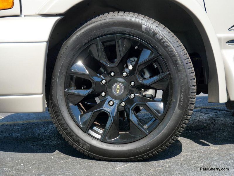 Used 2023 Chevrolet Express Cargo 