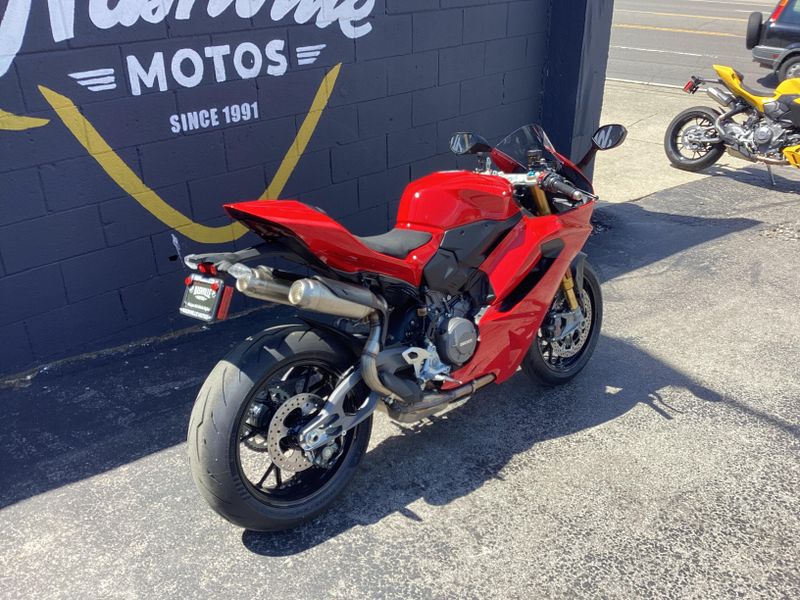 New 2026 Ducati Panigale V2 