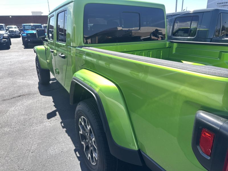 2025 Jeep Gladiator Sport S 4x4Image 12