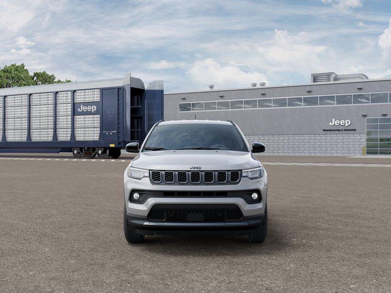 New 2026 Jeep Compass Latitude Altitude 4x4Image 6