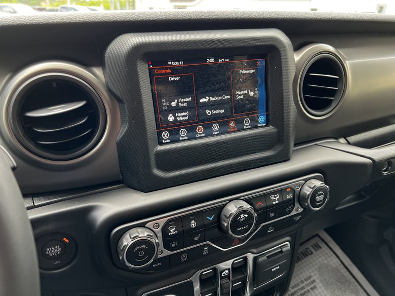 2022 Jeep Gladiator Sport S 4x4Image 9