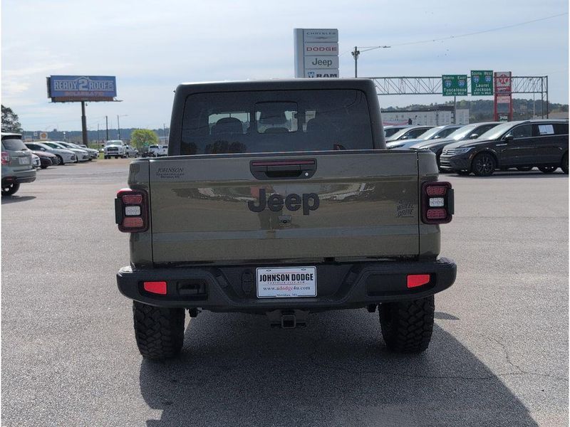 New 2026 Jeep Gladiator Willys 4x4Image 4