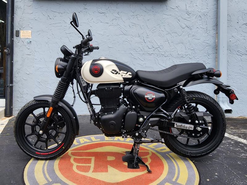 New 2026 Royal Enfield HUNTER 350 Image 1
