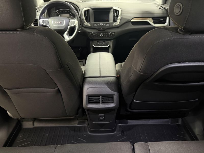Used 2020 GMC Terrain SLEImage 20