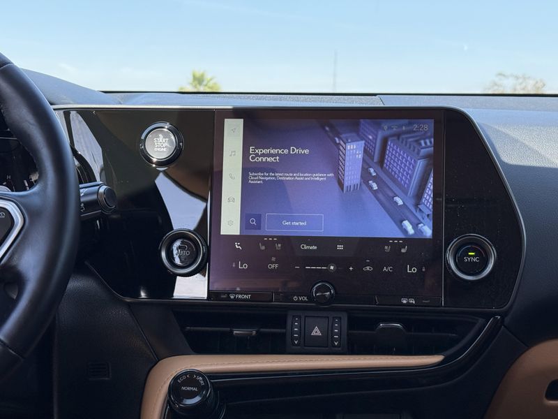 2025 Lexus NX 350 PremiumImage 28