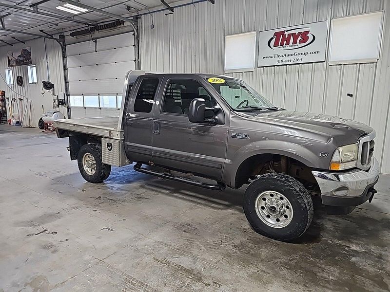 2002 Ford F-250 Image 2