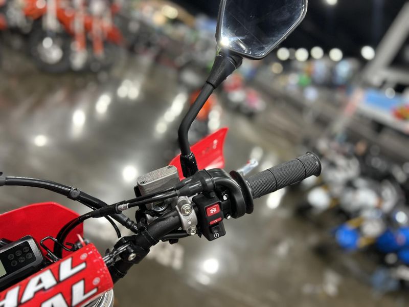 2025 Honda CRF450RL Image 9