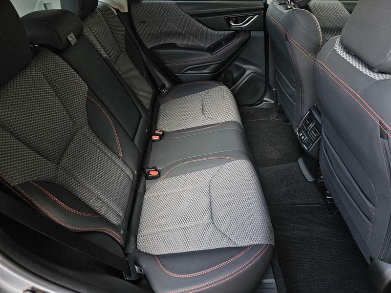 2023 Subaru Forester SportImage 34