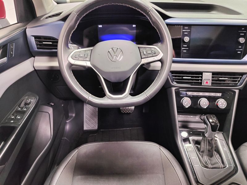 Used 2023 Volkswagen Taos SE w/SunroofImage 15