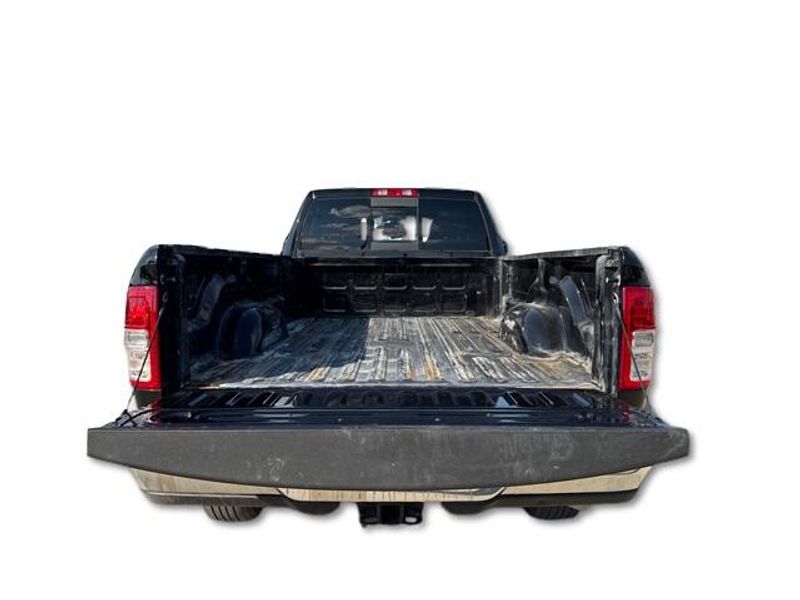 2022 Ram 2500 Tradesman photo 11