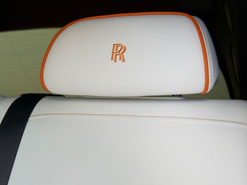 Used 2025 Rolls-Royce Cullinan Image 20