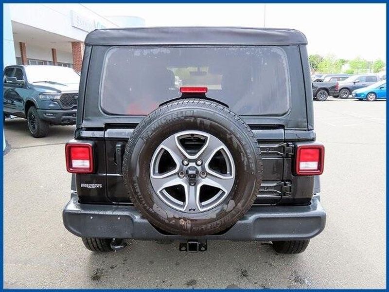 2022 Jeep Wrangler Unlimited Sport SImage 6