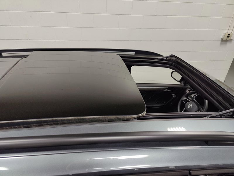 2024 Volkswagen Tiguan SE R-Line Black AWD w/SunroofImage 7