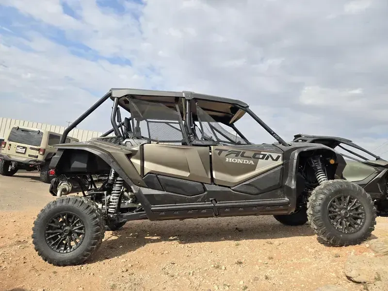 NEW 2026 HONDA TALON 1000R4 FOX LIVE VALVE Image 2