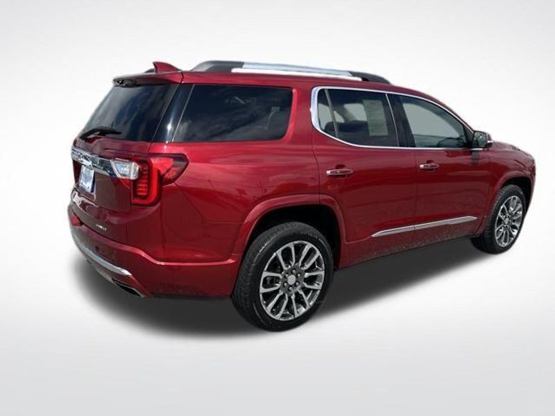 2020 Gmc Acadia Denali photo 4