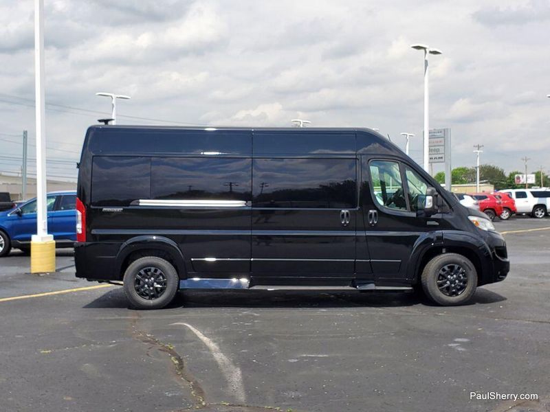 2024 RAM Promaster 2500 Slt+ Window Van High Roof 159