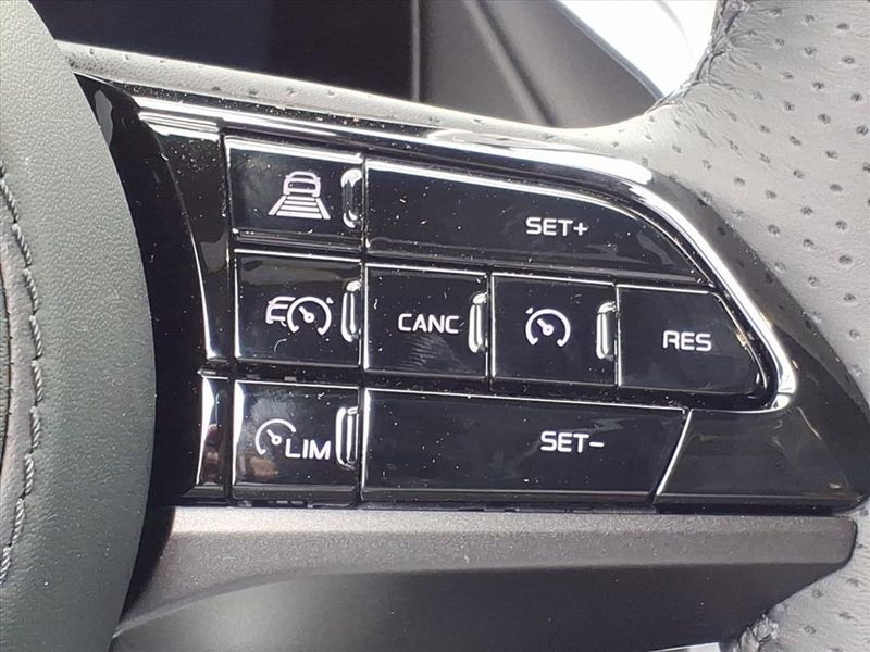 New 2026 Maserati Grecale ModenaImage 15