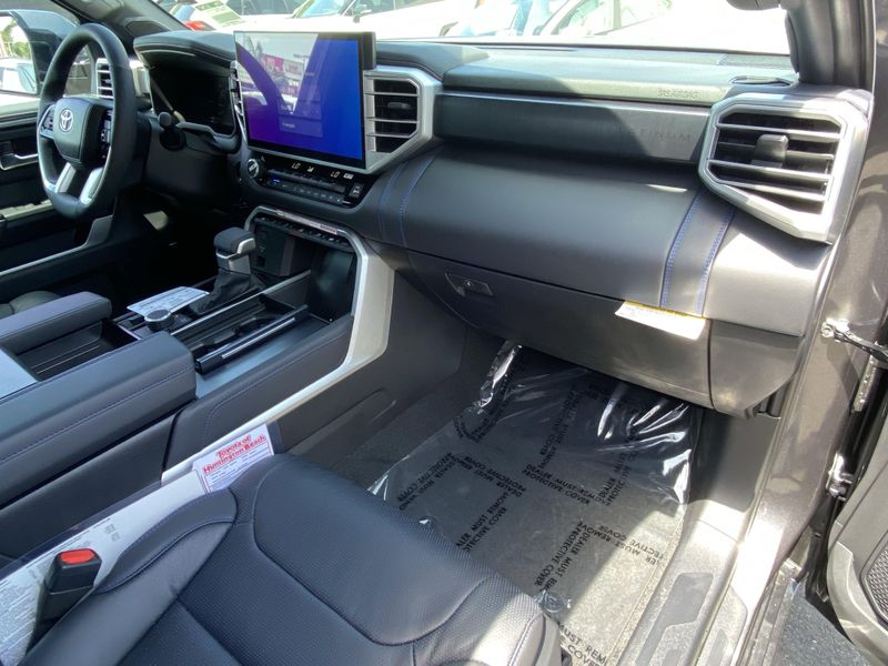 New 2025 Toyota Tundra Platinum HybridImage 9