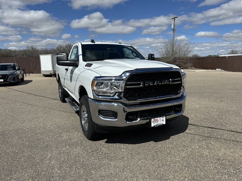 2024 RAM 3500 Tradesman Regular Cab 4x4 8