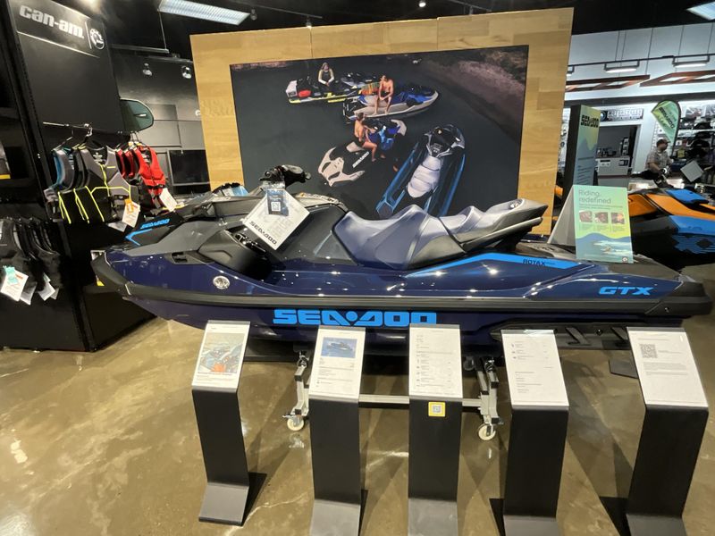 New 2026 SEA DOO GTX 230 Image 2