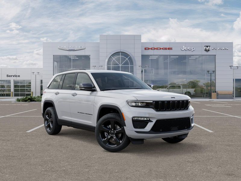 New 2025 Jeep Grand Cherokee Limited 4x2Image 37