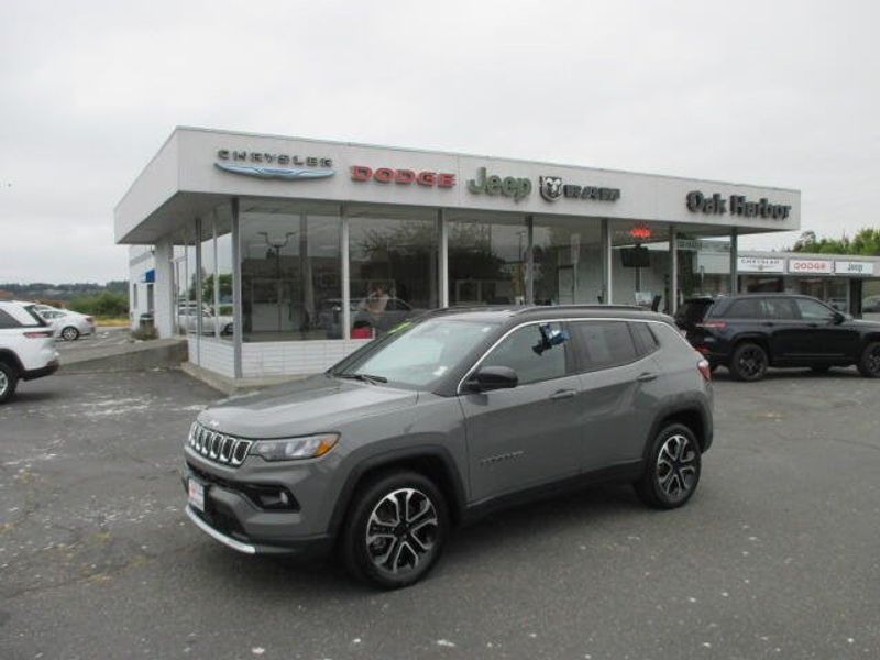 Used 2023 Jeep Compass LimitedImage 1