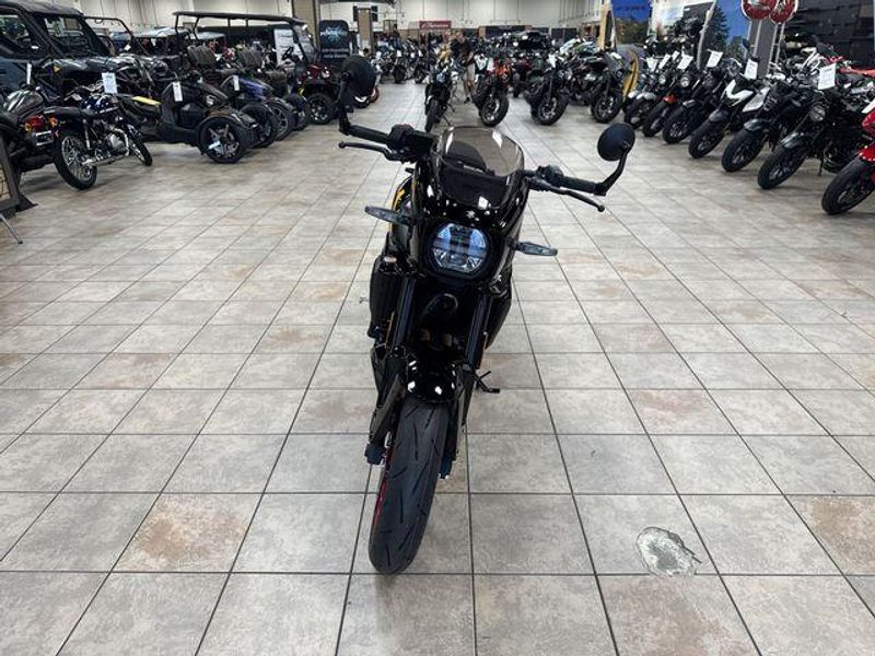 New 2026 Suzuki GSX-8TT Image 12