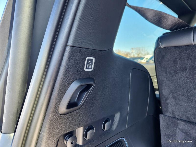 2026 Jeep Grand Wagoneer Upland 4x4