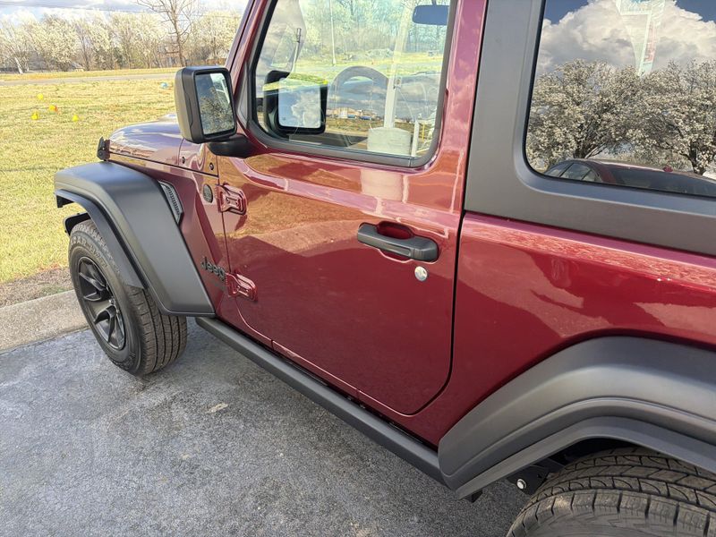Used 2021 Jeep Wrangler Sport SImage 9