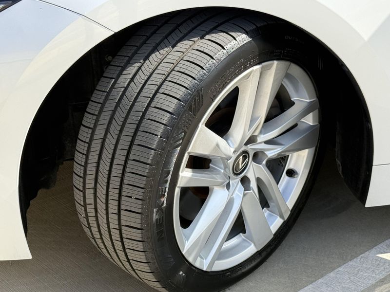 Used 2024 Lexus IS 300Image 16