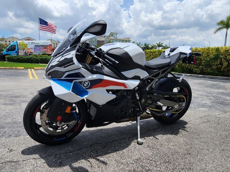 2026 BMW S 1000 RRImage 4