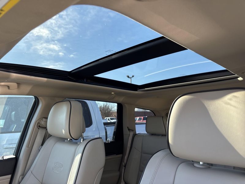 Used 2020 Jeep Grand Cherokee OverlandImage 33