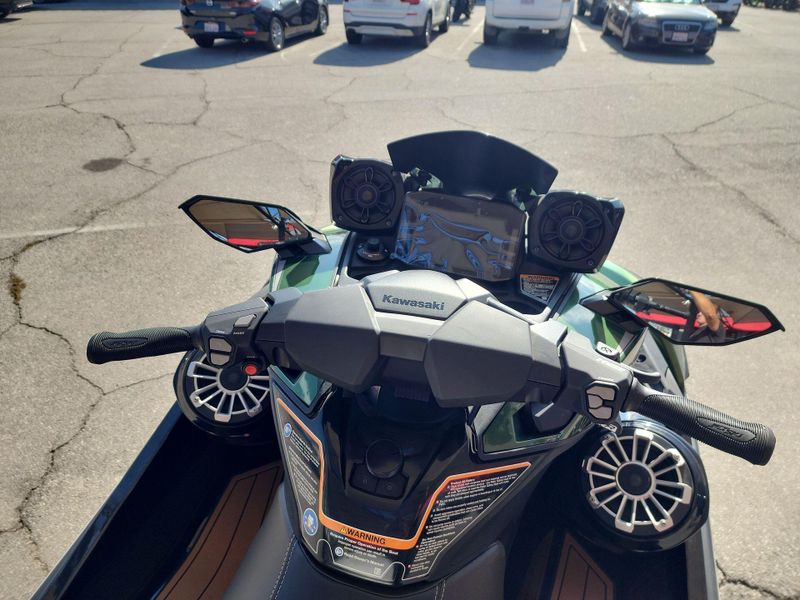 New 2025 Kawasaki JET SKI ULTRA 160LX Image 10
