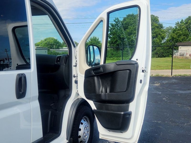 2015 RAM ProMaster 2500 Window Van High RoofImage 46