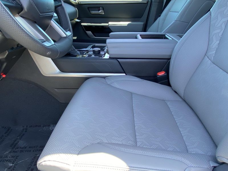2025 Toyota Tundra LimitedImage 14