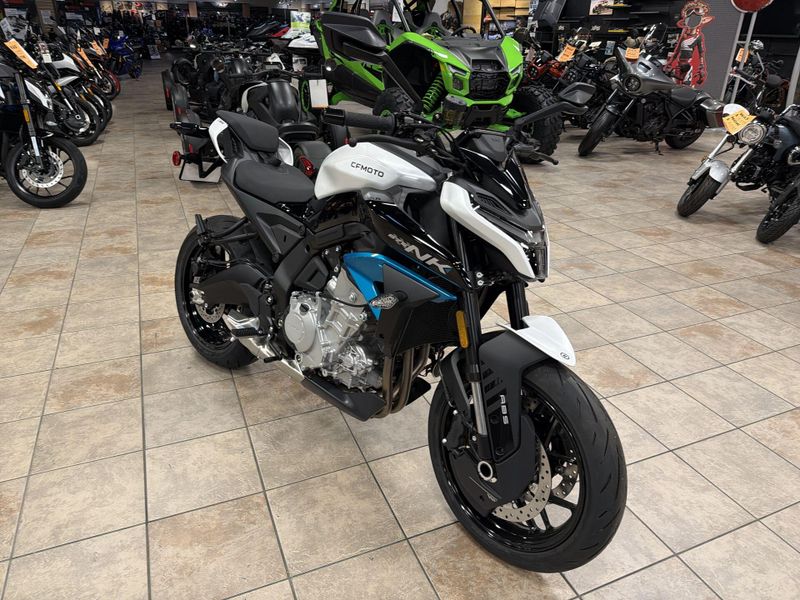New 2026 CFMOTO 675NK Image 12
