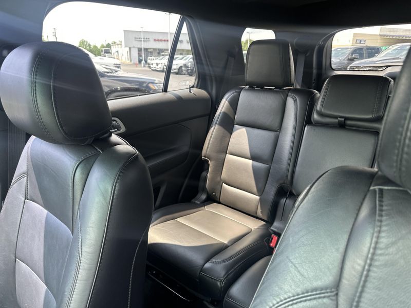 2014 Ford Explorer LimitedImage 29