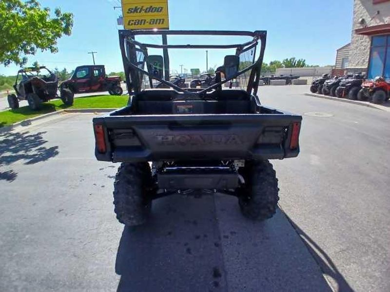2025 Honda PIONEER 1000 