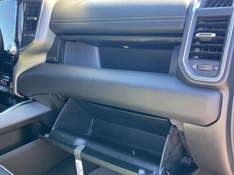 2026 Ram 1500 Laramie photo 25