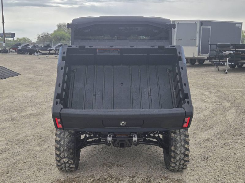 New 2026 Can-Am DEFENDER MAX LTD HD11 